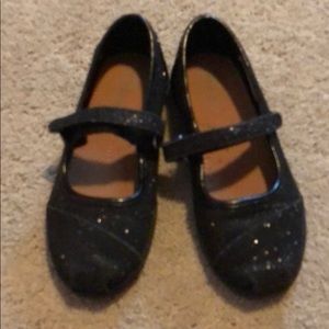Like new girls Maryjane black glimmer Toms